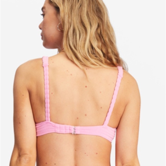 ☀️BILLABONG☀️ IN THE LOOP EMMA D
ISY DREAMIN HI BIKINI SET - Picture 12 of 16